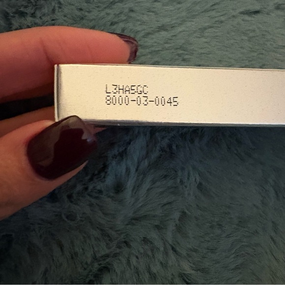 Rodan + Fields Lash Boost Eyelash Serum - Silver and Cream - Picture 2 of 2